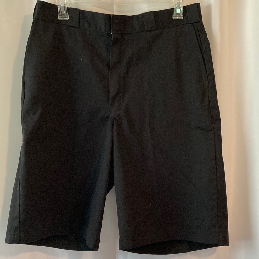 Dickies black shorts